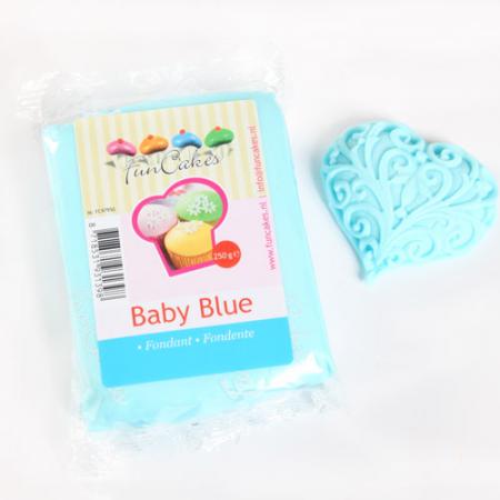 Zuckerpaste FunCakes Fondant Baby Blue -250 g-