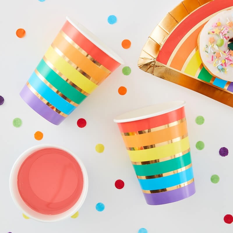 8 x RAINBOW & GOLD FOILED PAPER PARTY CUPS - OVER THE RAINBOW