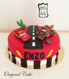 gâteau d'anniversaire FLash McQueen