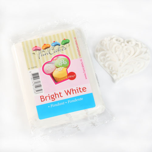 FunCakes Fondant Bright White Vanille Flavour -250g-