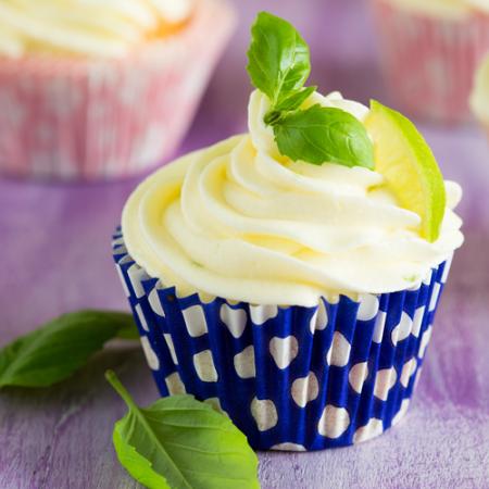 Cupcakes au limon – menthe avec crème au beurre limon